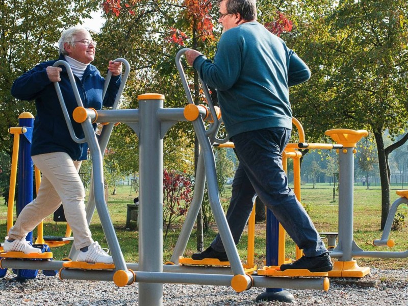 7 actions pour encourager un mode de vie physiquement actif chez les aînés / 100&nbsp;degrés